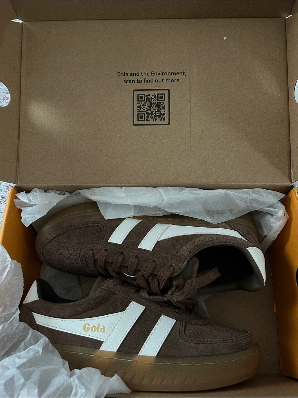 Gola Grandslam suede sneakers nat gum. soles.